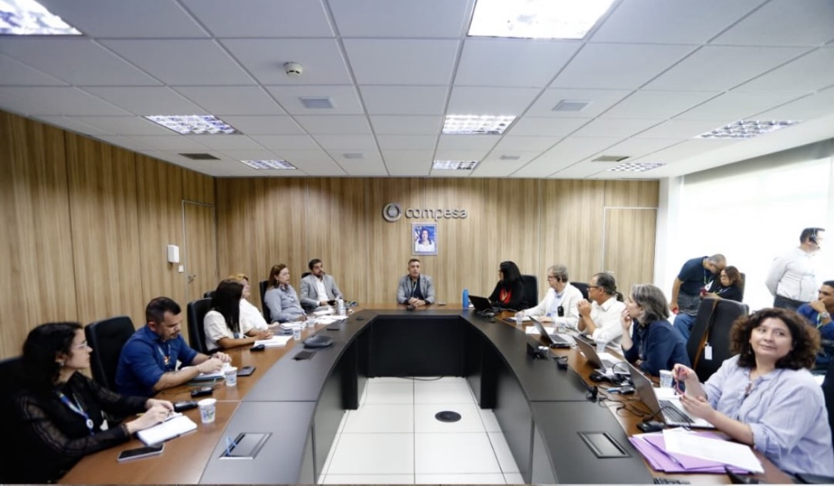 Arpe acompanha missão internacional e reforça fiscalização de investimento de R$ 1,2 bilhão no saneamento em Pernambuco